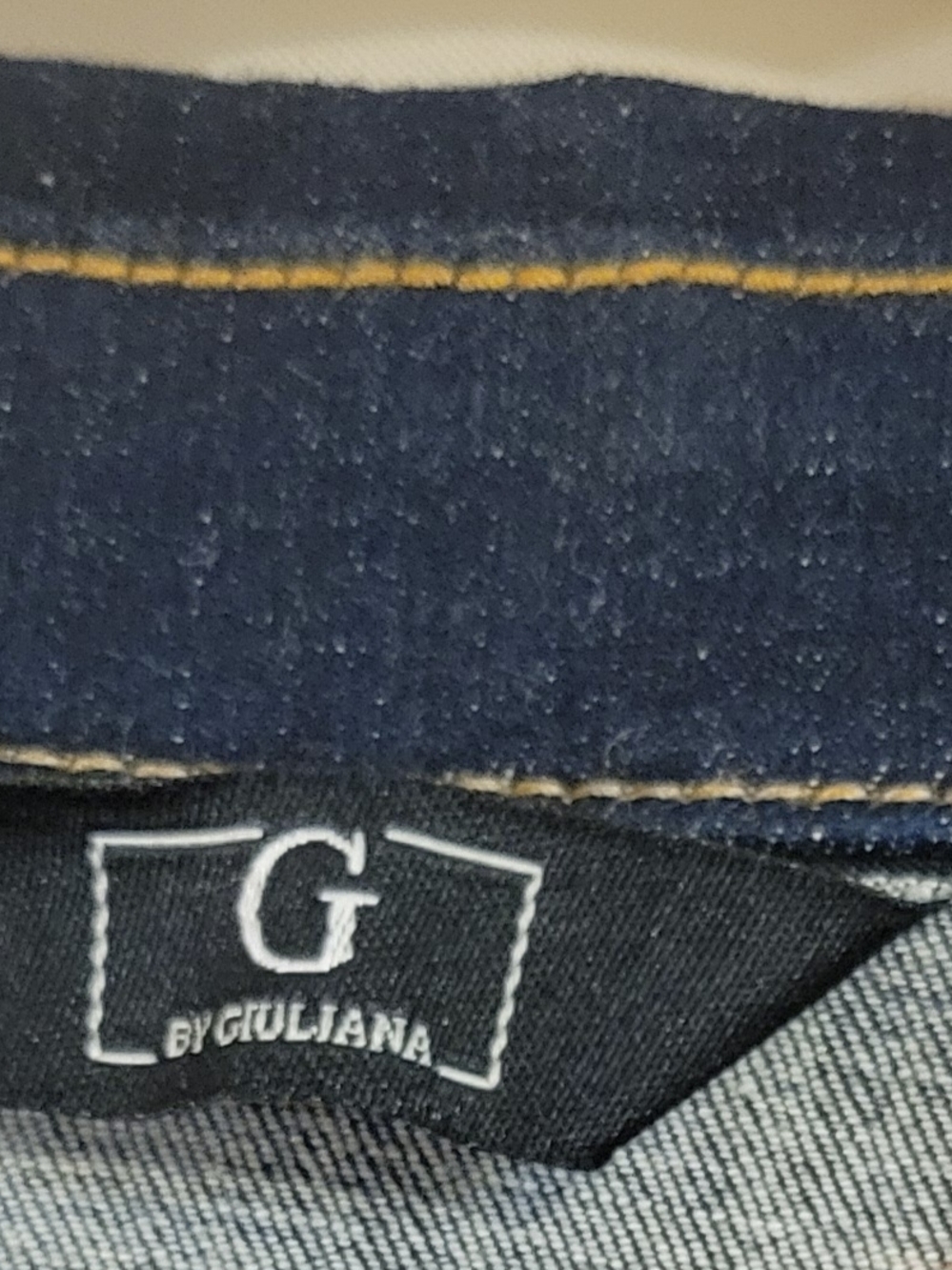 G by Giuliana Dark Indigo Denim Jacket with Gold Sequin Embellishment - 2X - Picture 3 of 7